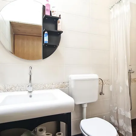 דירה Maison Bleue *